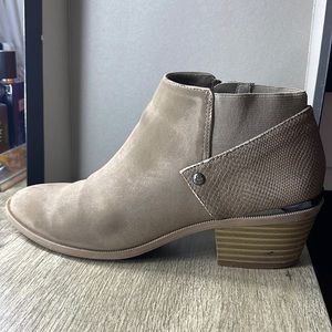 Simply Vera Verwang Short Booties